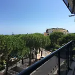 Front Luxury Near Airport * Cagnes-sur-Mer